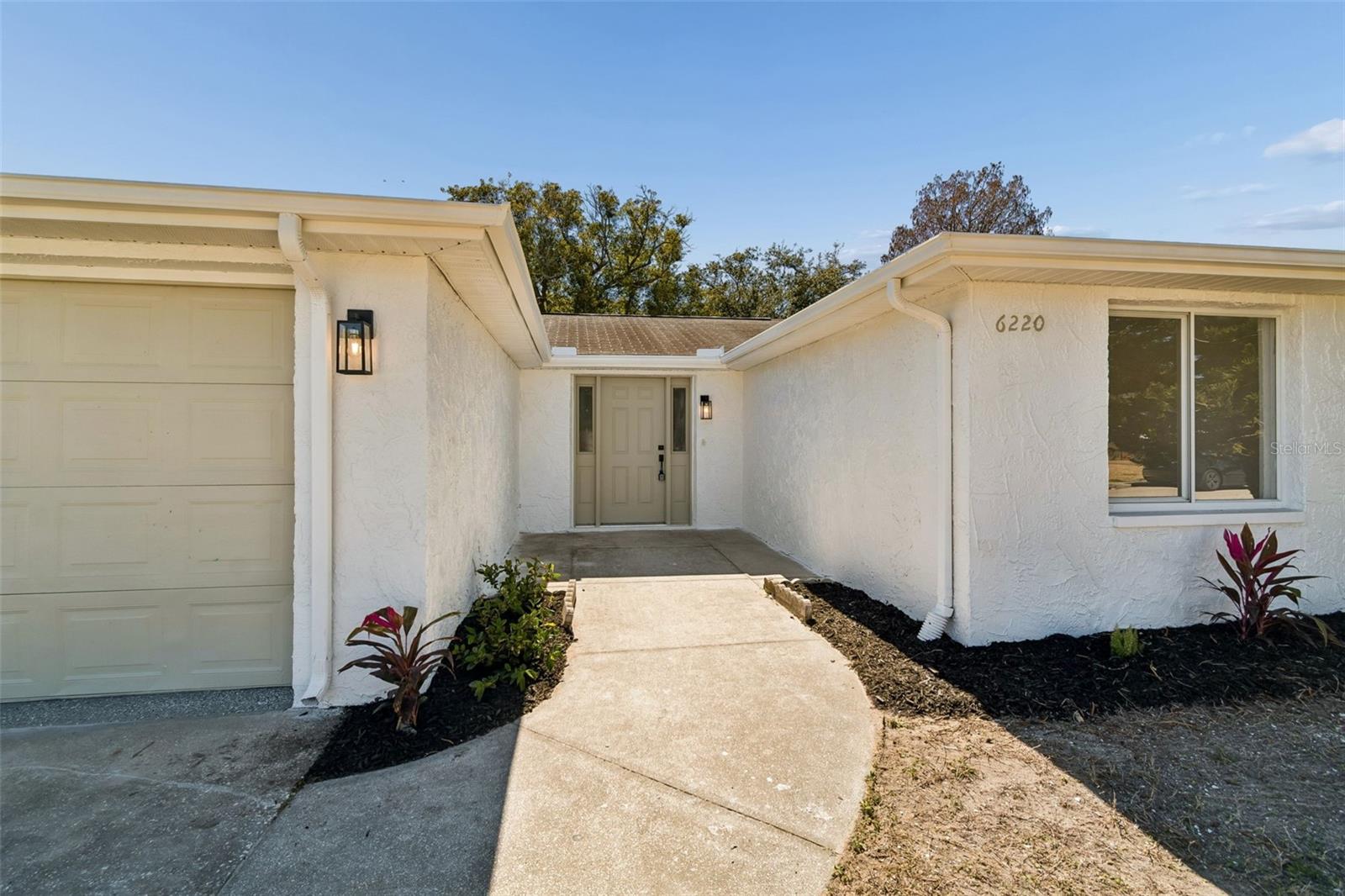 Image 4 of 59 For 6220 Keller Drive