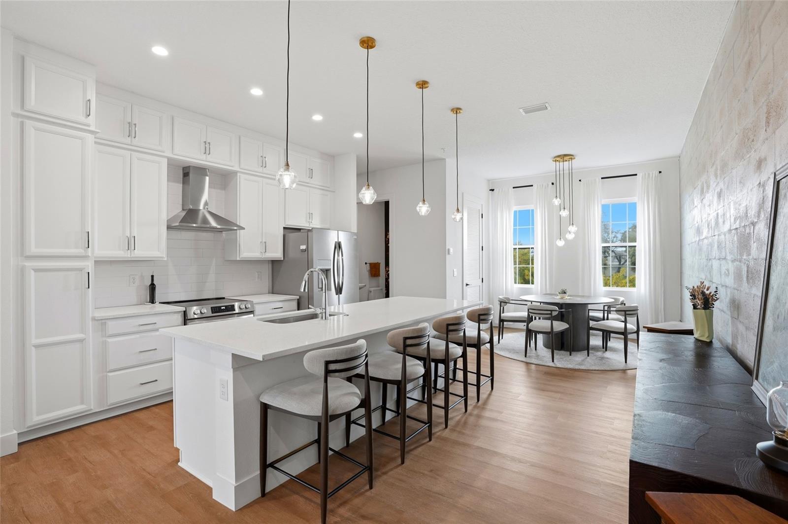 Image 26 of 35 For 2736 5th Ave S Avenue S 4