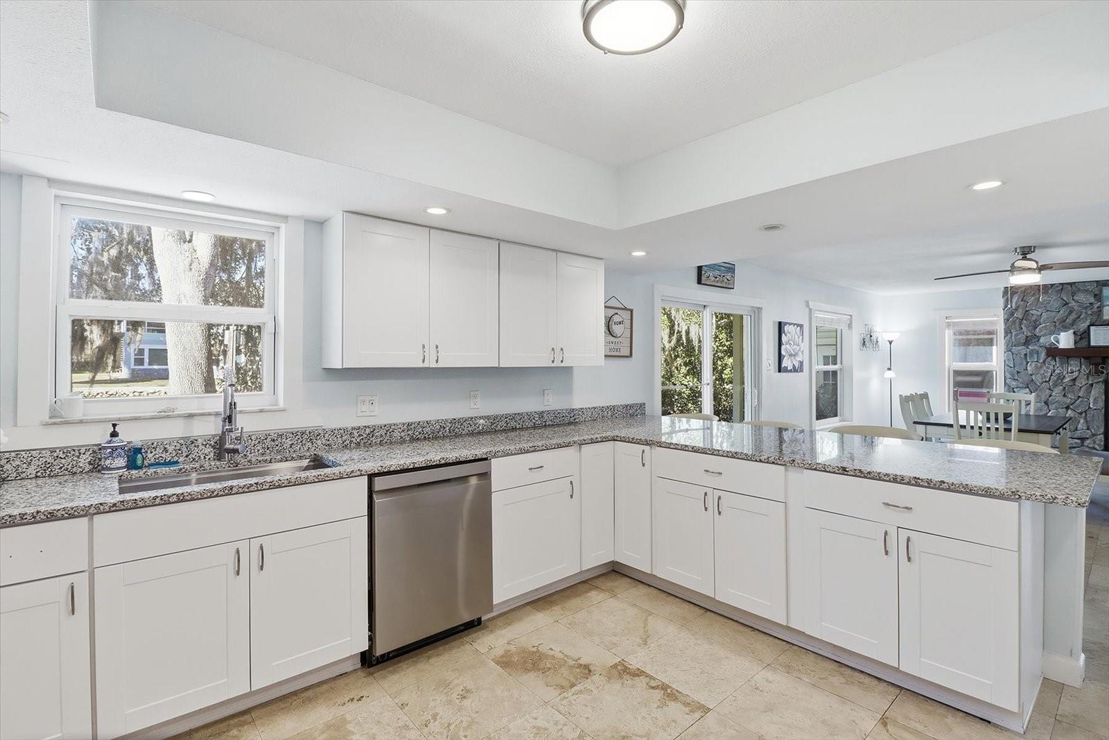 Image 16 of 53 For 3644 Hiawatha Terrace