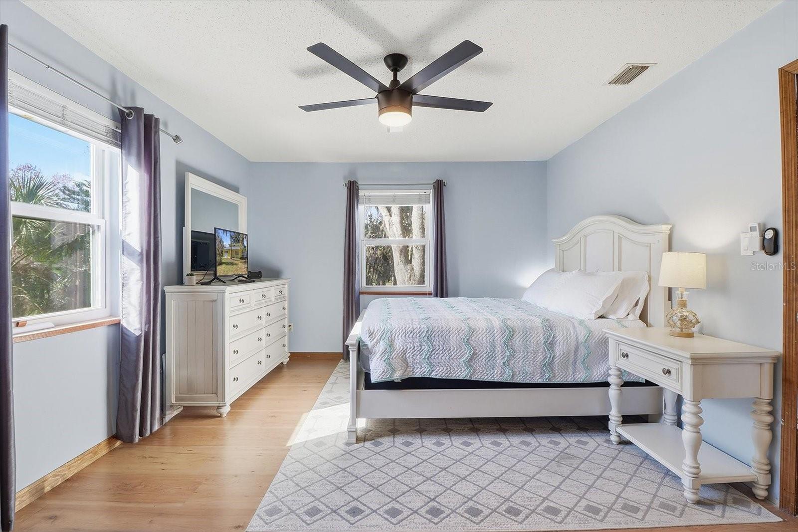 Image 22 of 53 For 3644 Hiawatha Terrace