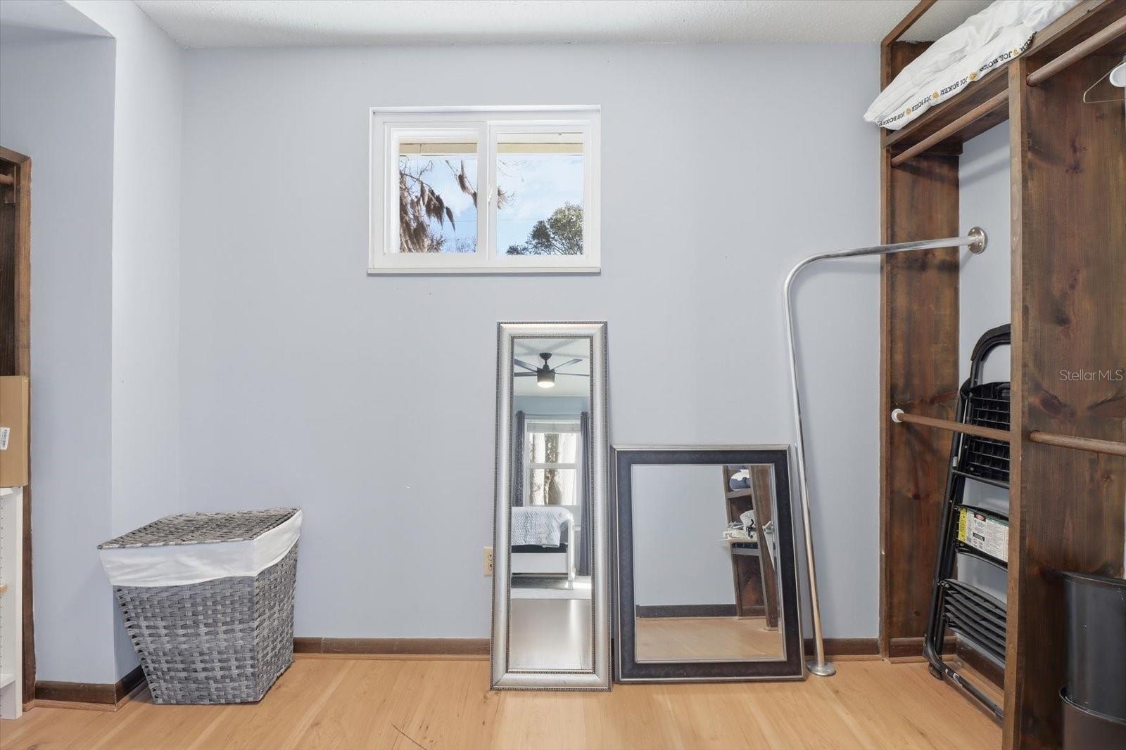 Image 23 of 53 For 3644 Hiawatha Terrace