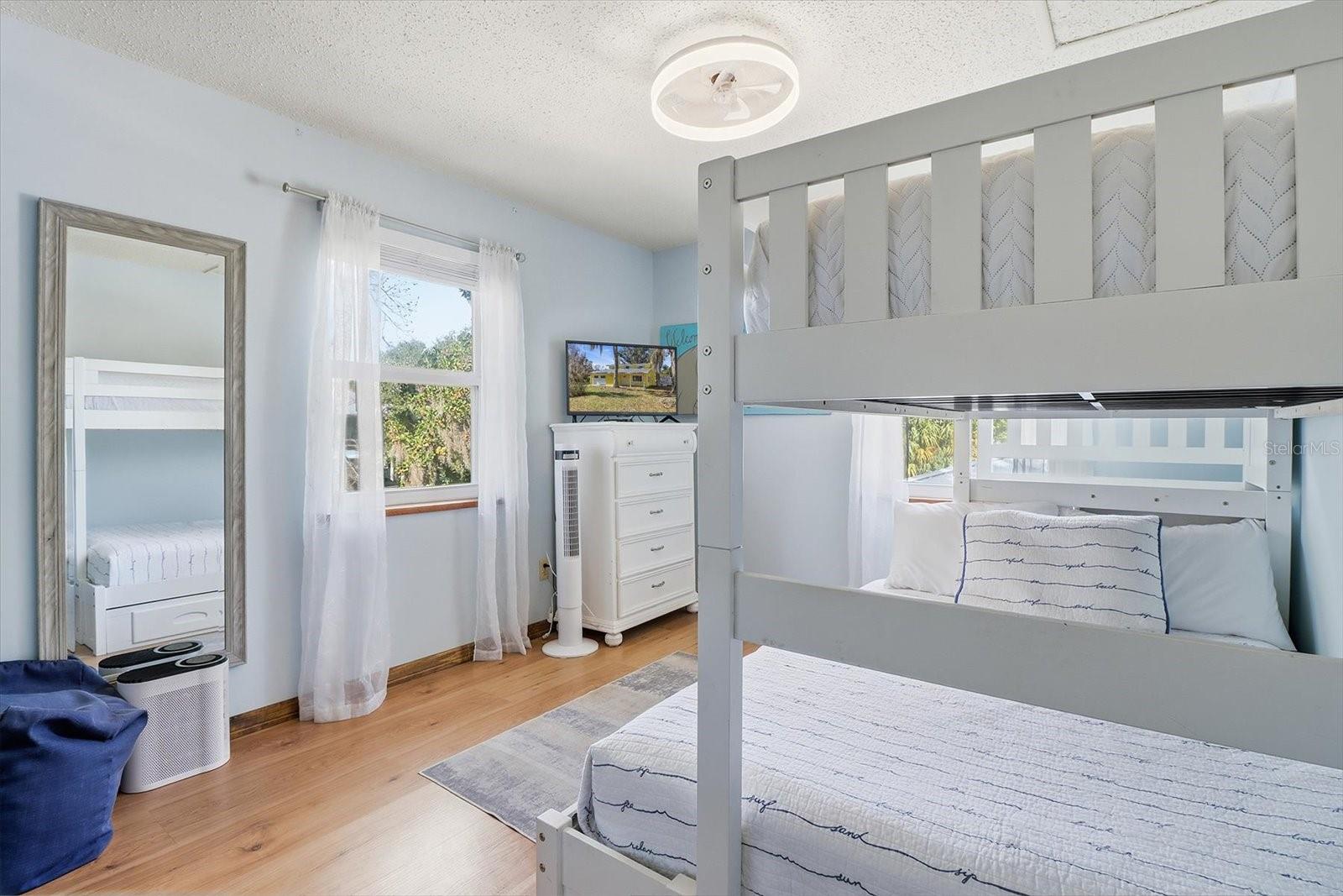 Image 26 of 53 For 3644 Hiawatha Terrace