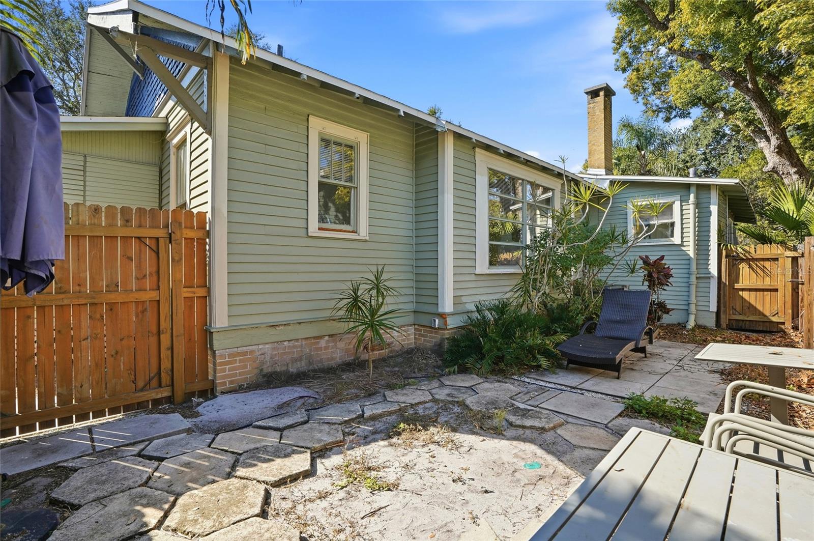 Image 37 of 45 For 725 8th Street N