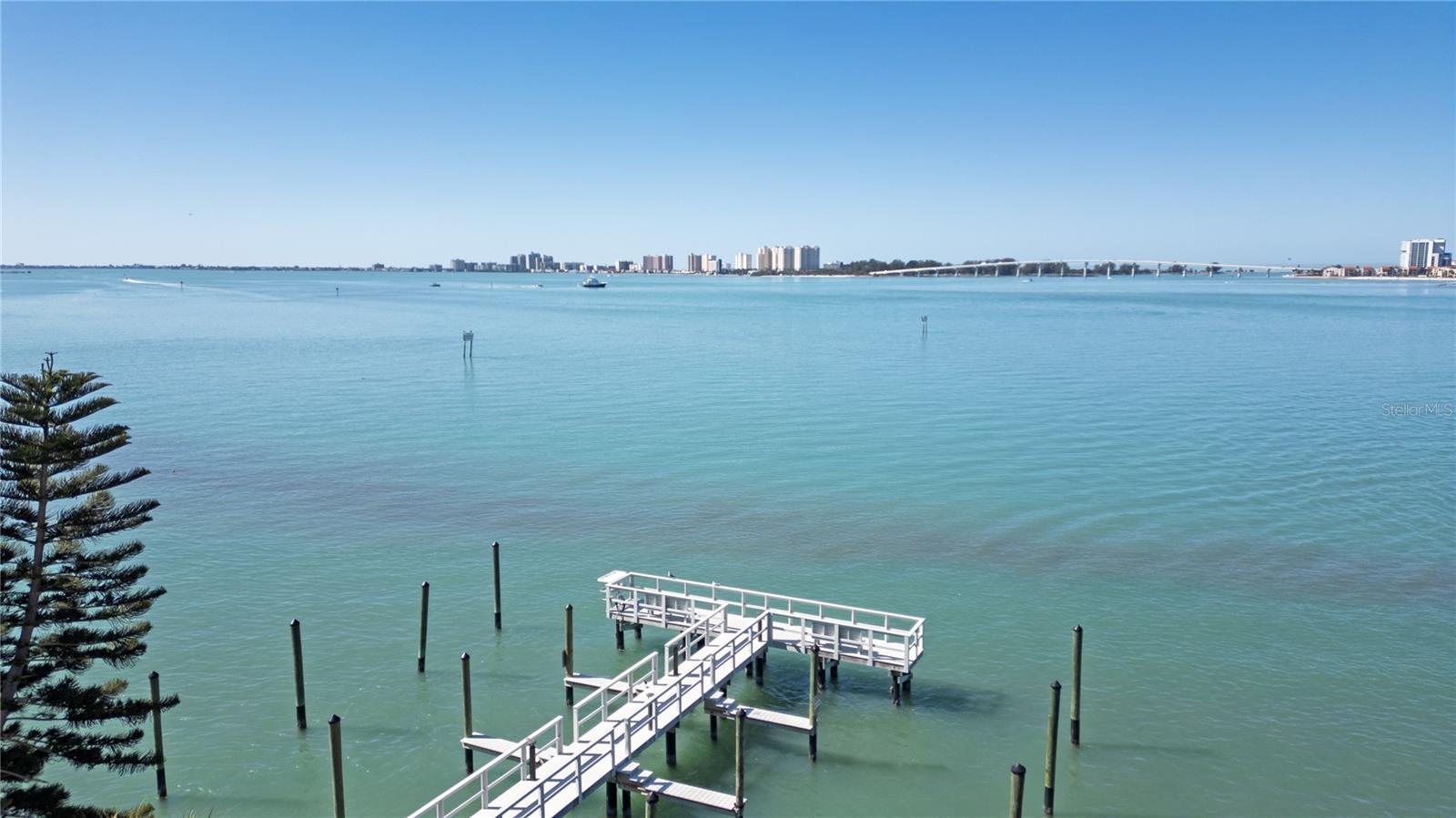 Image 44 of 47 For 100 Pierce Street 1301