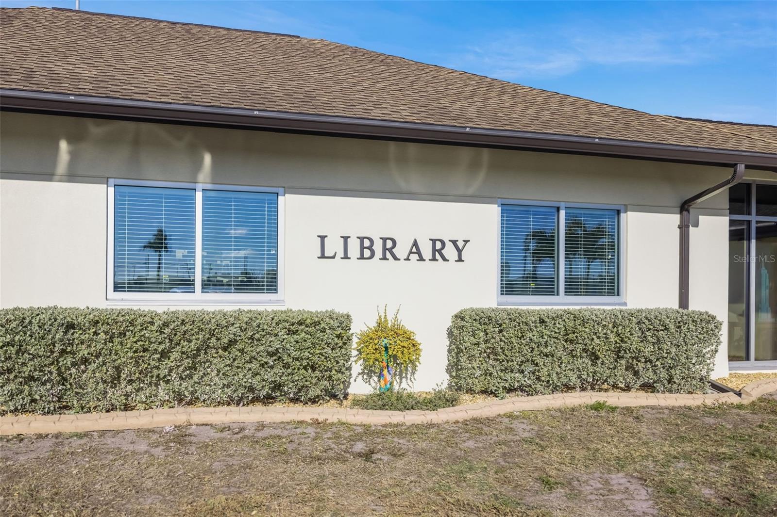 Image 53 of 61 For 724 Winterbrooke Way