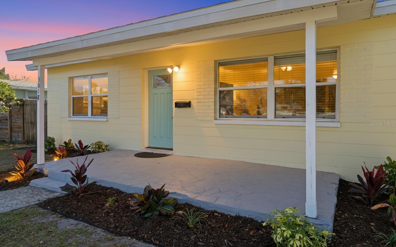 Details for 3018 16th Avenue S, ST PETERSBURG, FL 33712