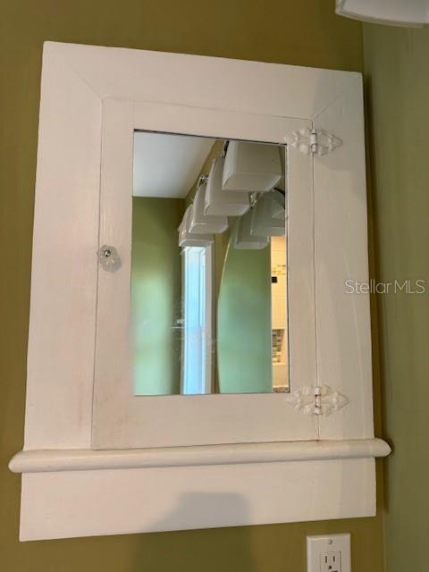 Image 28 of 63 For 121 North Street