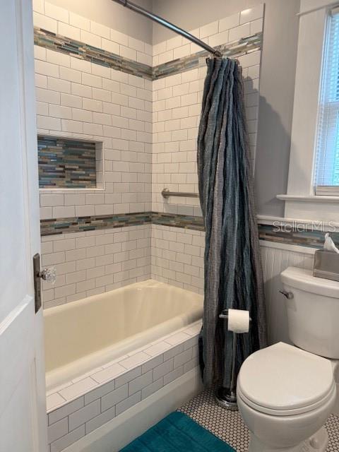 Image 42 of 63 For 121 North Street