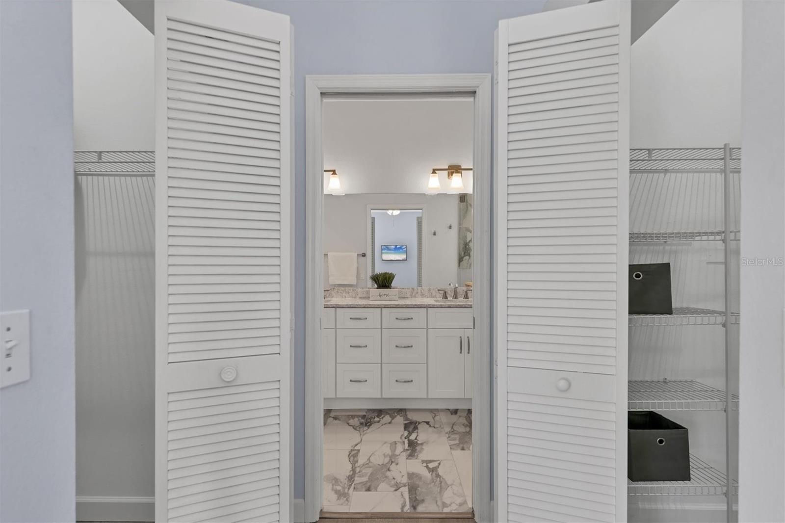 Image 16 of 37 For 5956 Rachele Drive