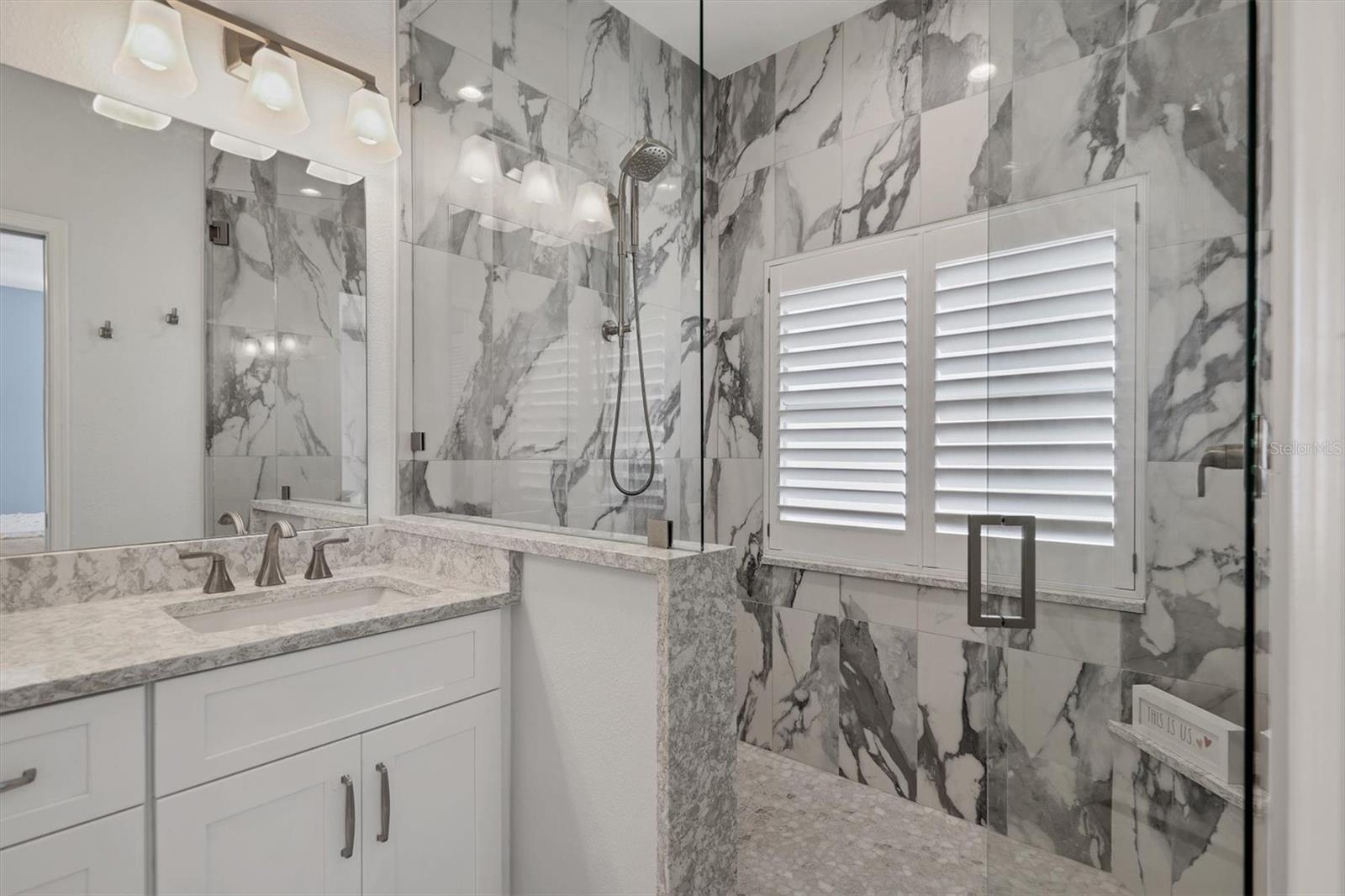 Image 18 of 37 For 5956 Rachele Drive