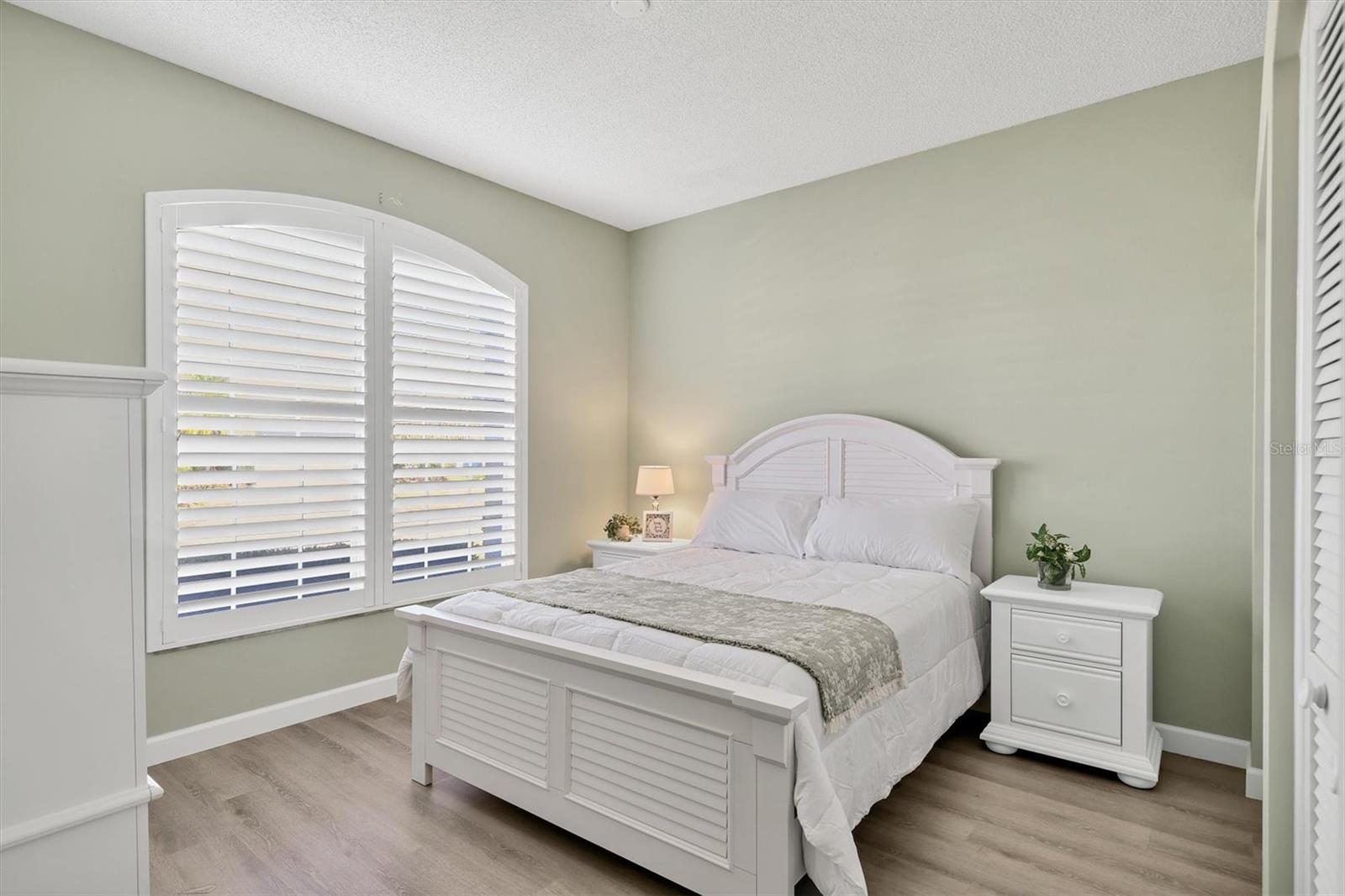 Image 20 of 37 For 5956 Rachele Drive