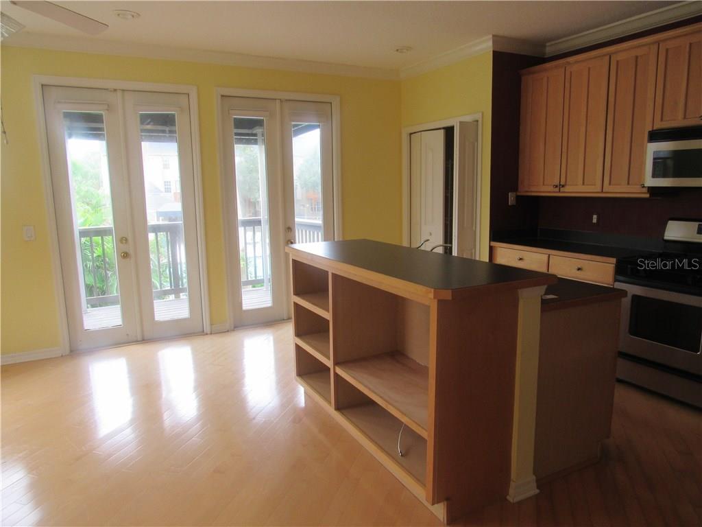 Image 2 of 27 For 2914 Bayshore Pointe Drive