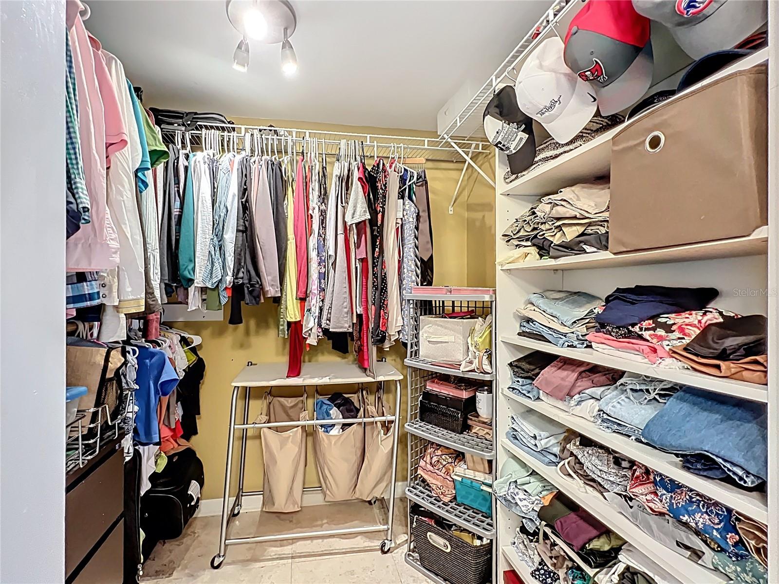 Image 15 of 33 For 100 Pierce Street 910