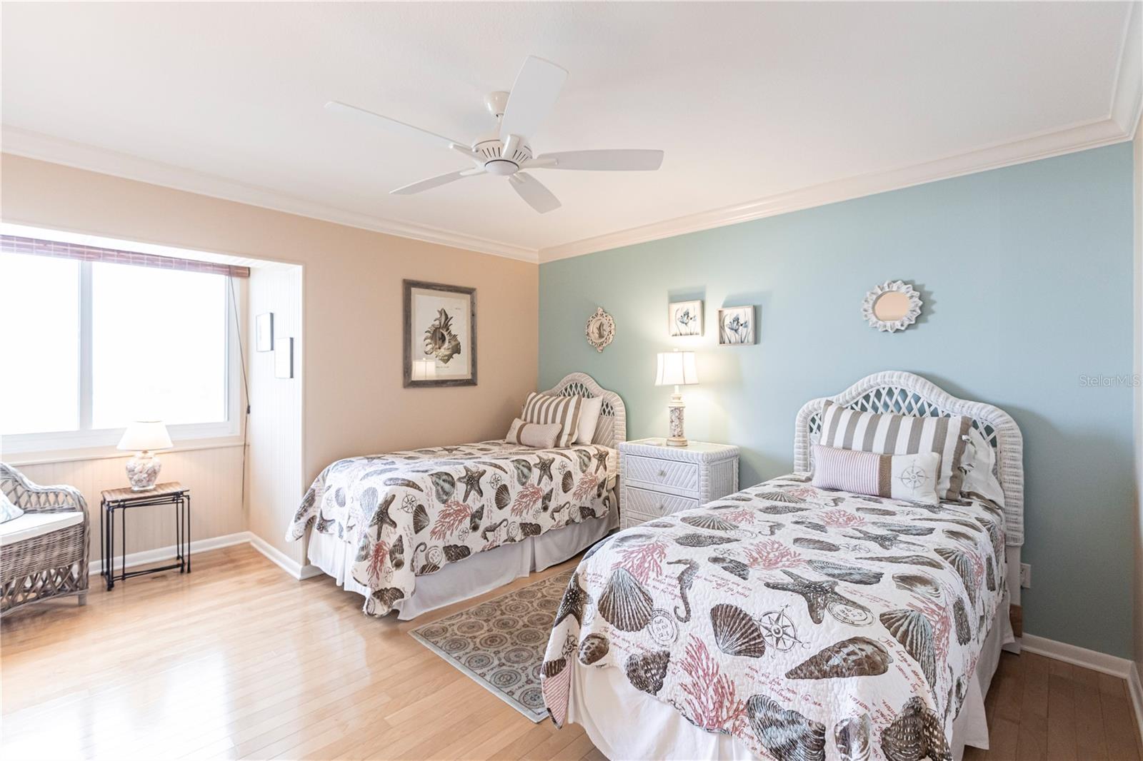 Image 20 of 28 For 1055 Peppertree Drive 703aa