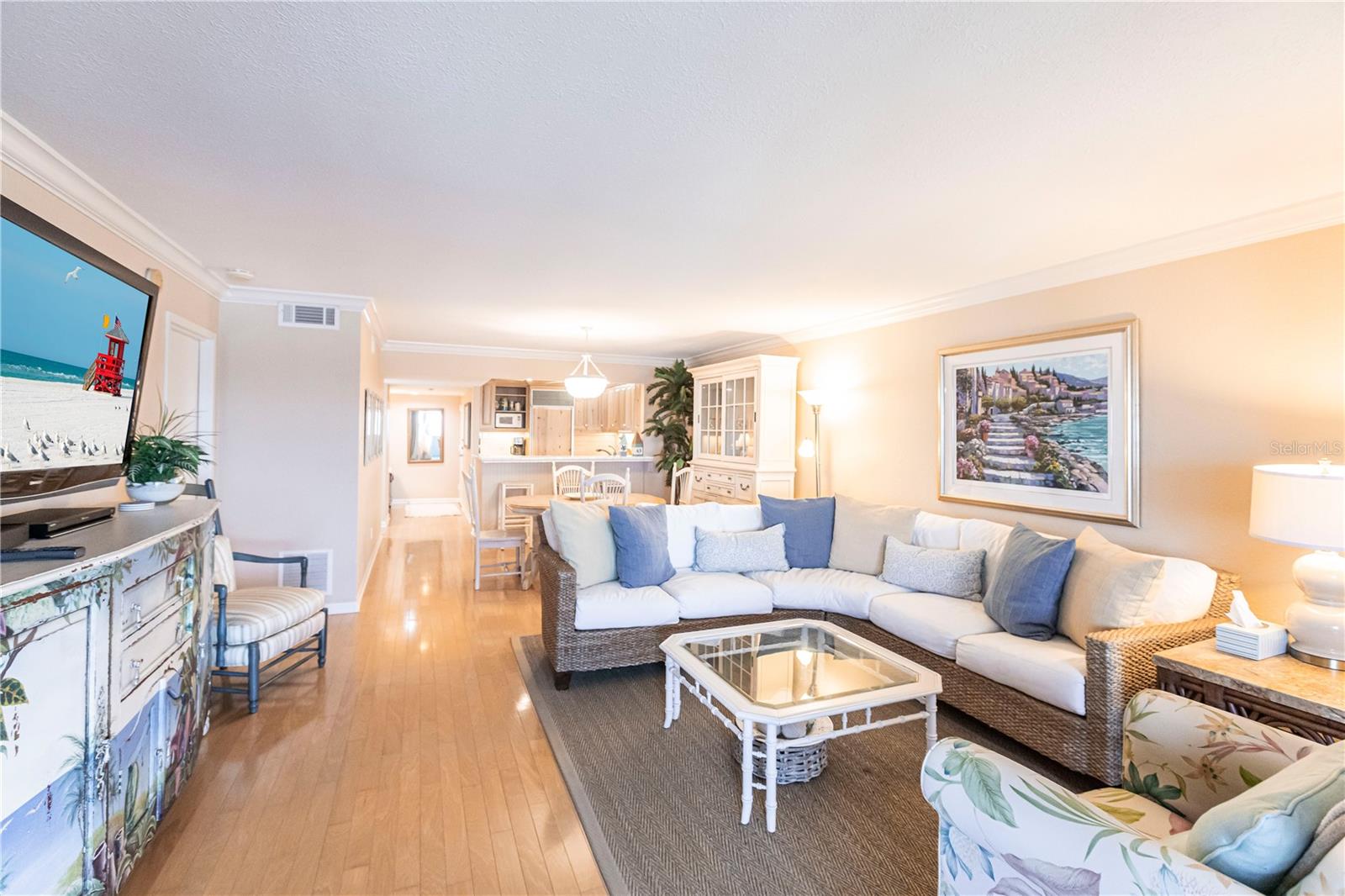 Image 6 of 28 For 1055 Peppertree Drive 703aa