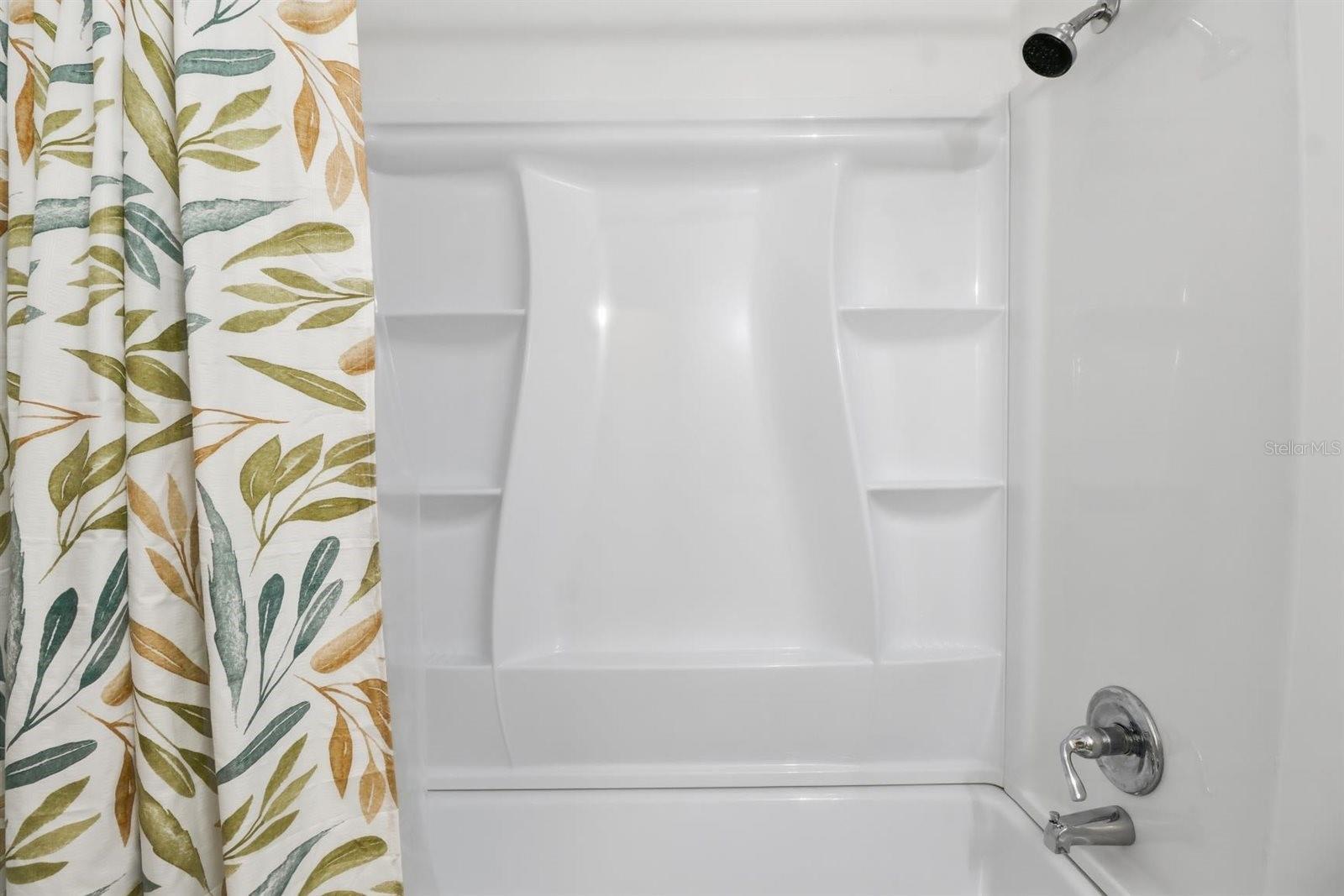 Image 25 of 53 For 1045 Fan Palm Point