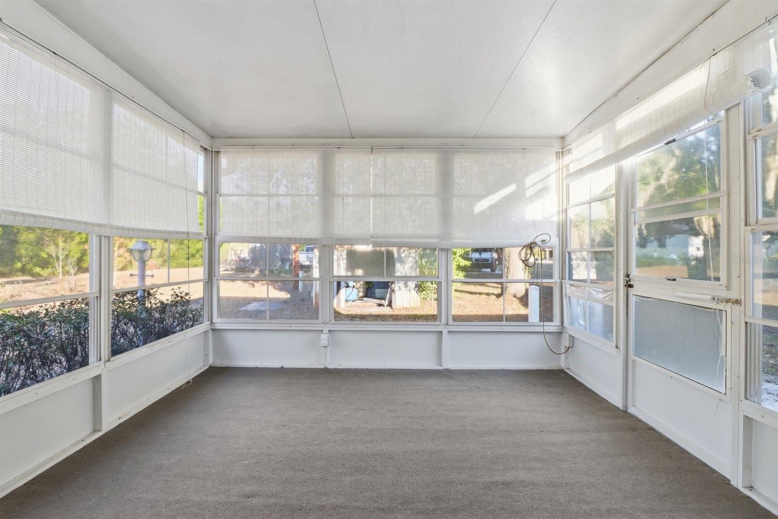 Image 34 of 53 For 1045 Fan Palm Point