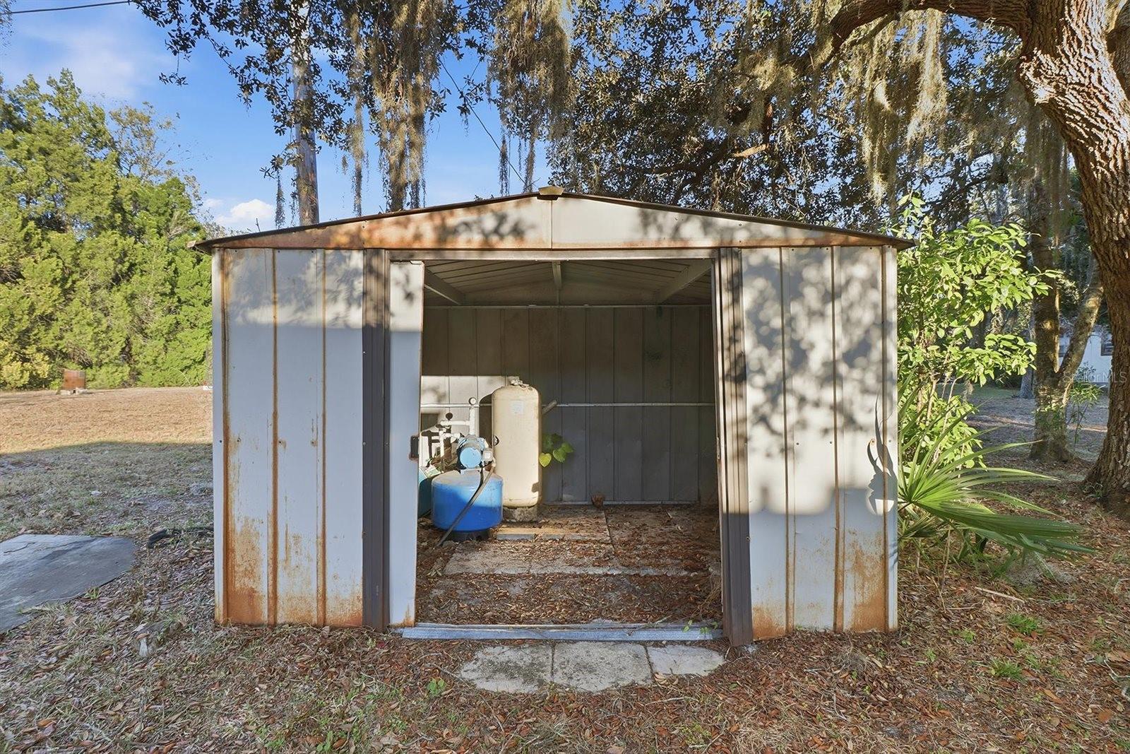 Image 41 of 53 For 1045 Fan Palm Point