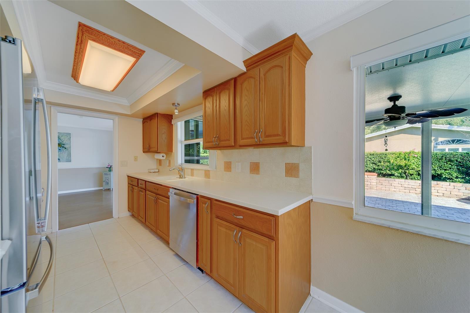 Image 13 of 54 For 2060 Envoy Court