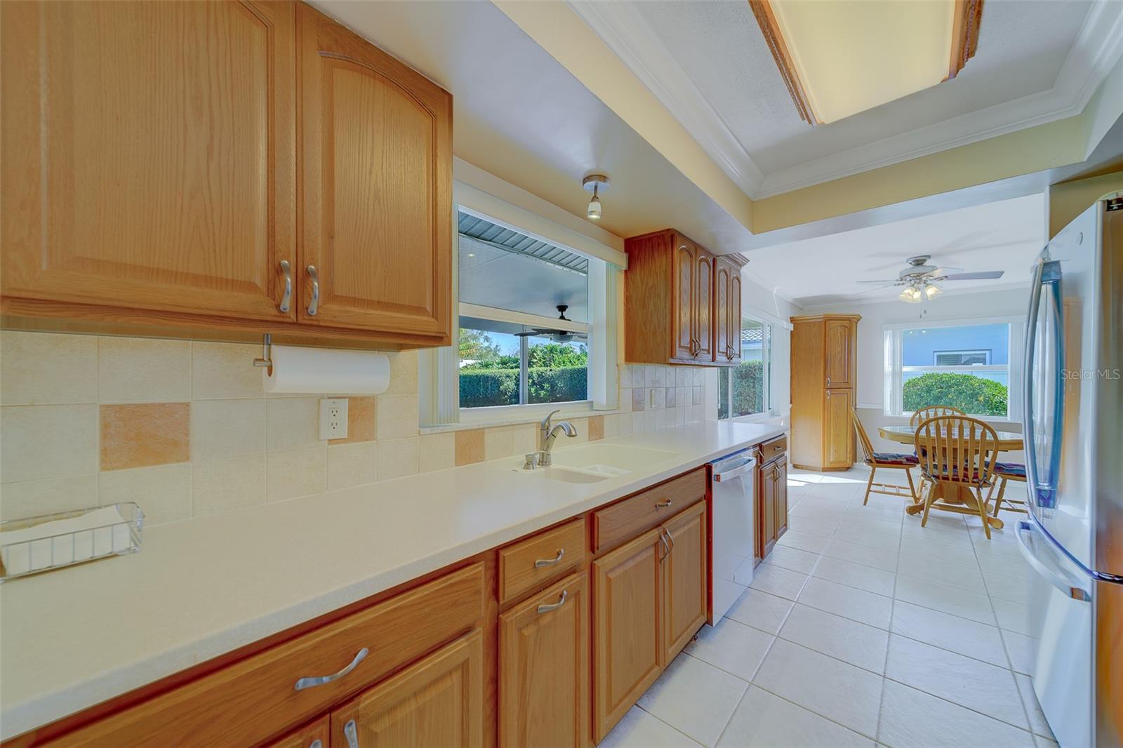 Image 15 of 54 For 2060 Envoy Court