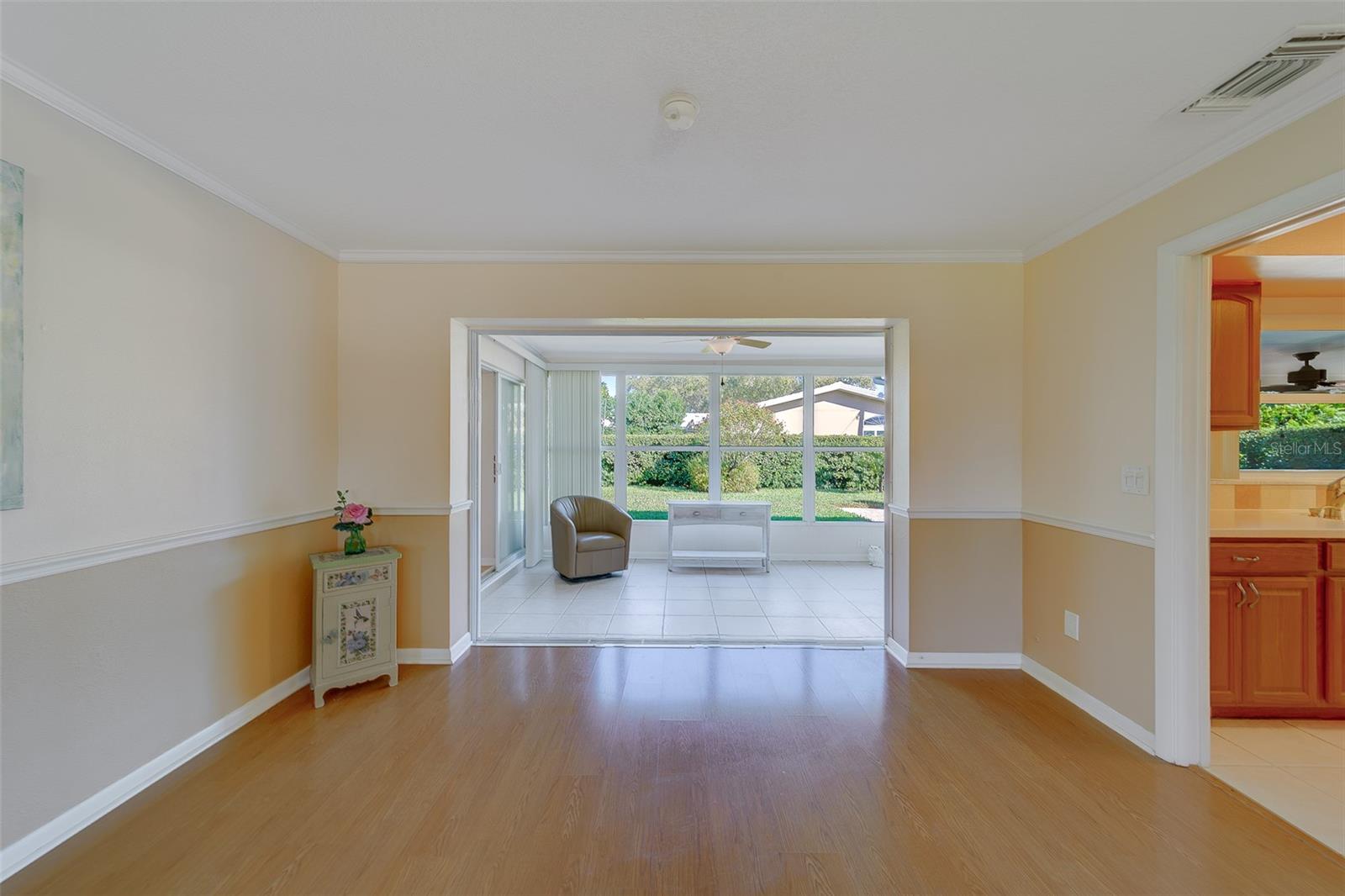 Image 24 of 54 For 2060 Envoy Court