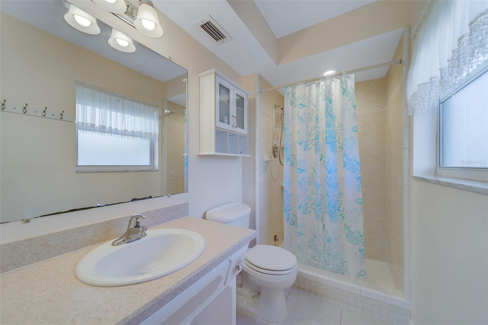 Image 29 of 54 For 2060 Envoy Court