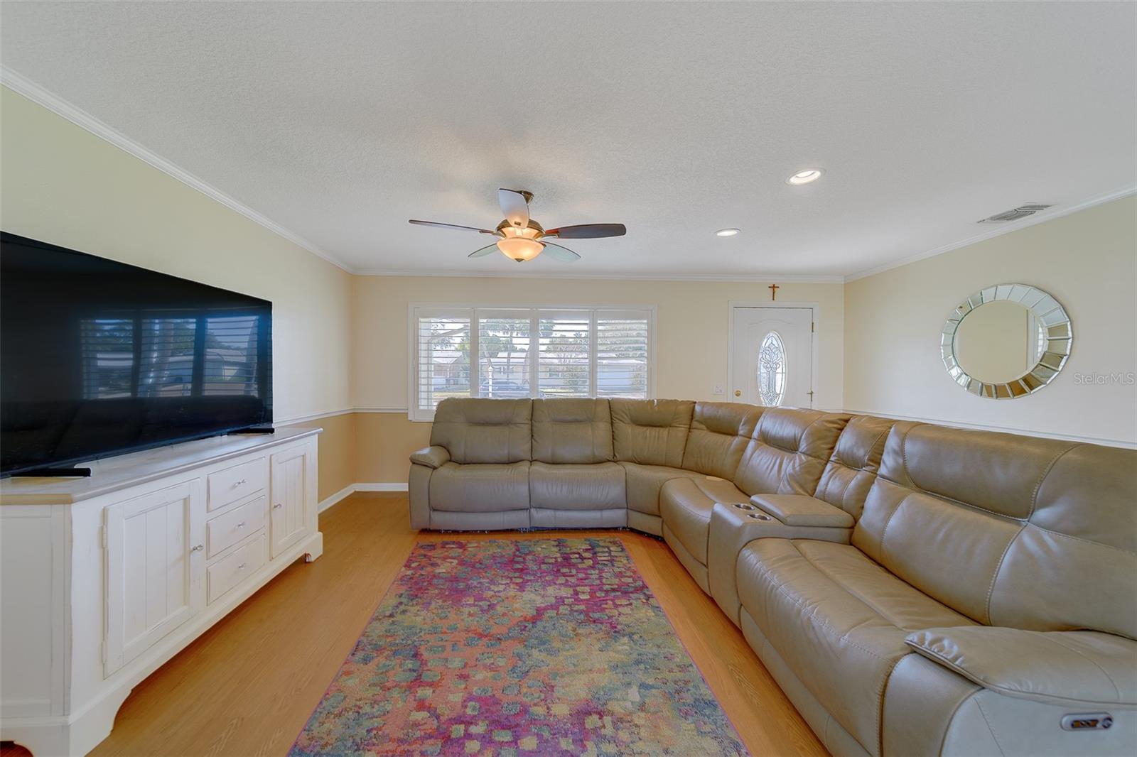 Image 5 of 54 For 2060 Envoy Court