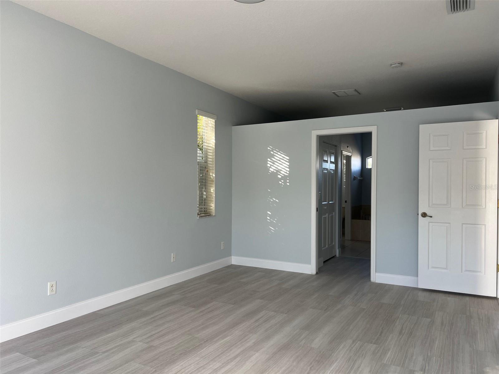 Image 22 of 29 For 1839 Sunrise Dunes Court