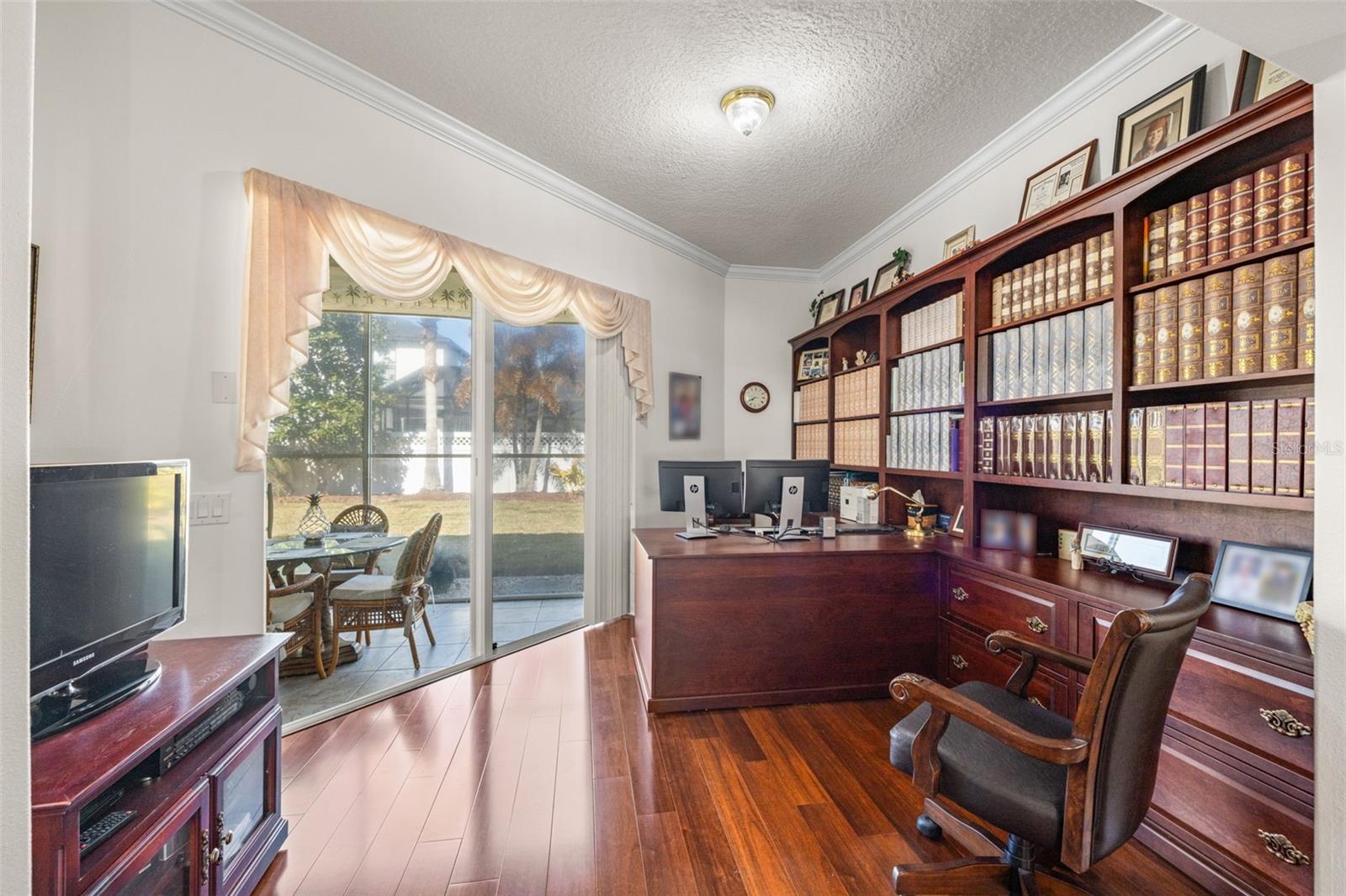 Image 18 of 43 For 20817 Cedar Bluff Place