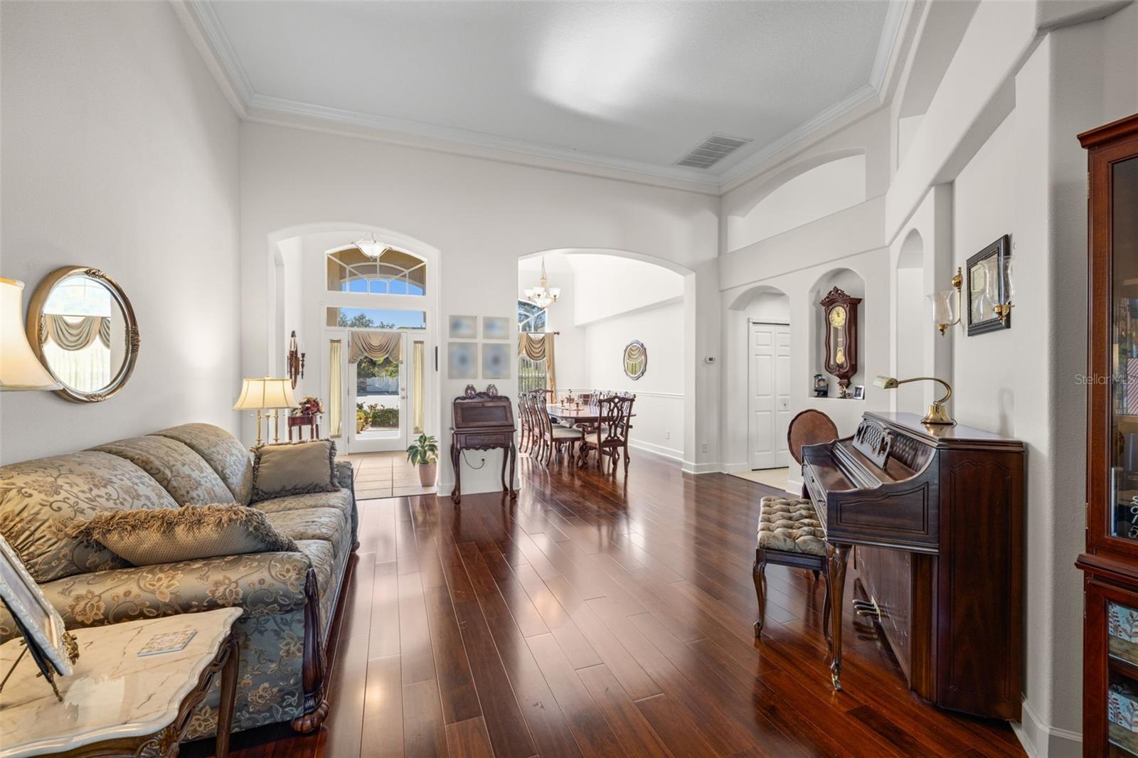 Image 6 of 43 For 20817 Cedar Bluff Place