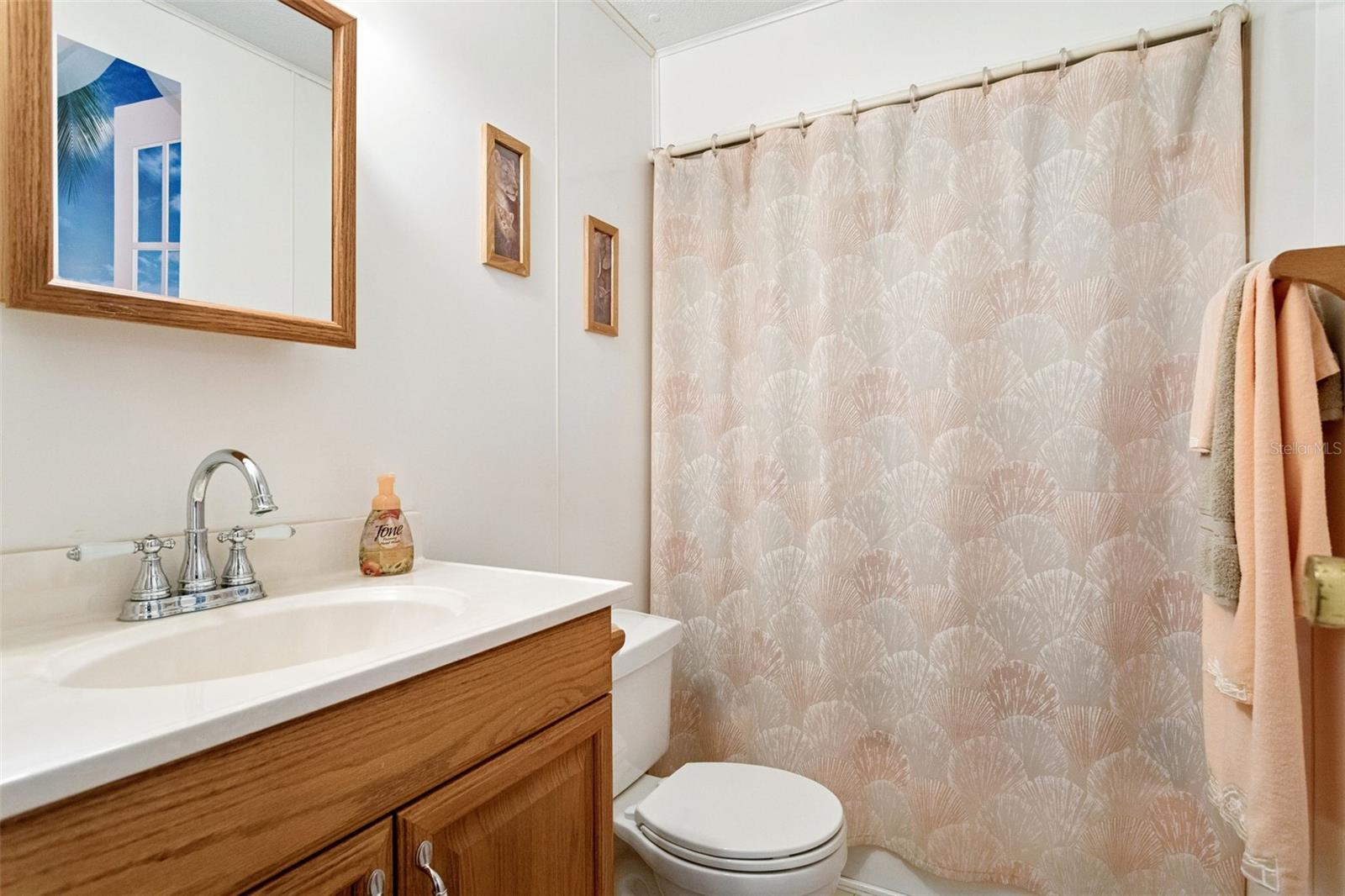 Listing photo id 23 for 183 Philadelphia Boulevard 22