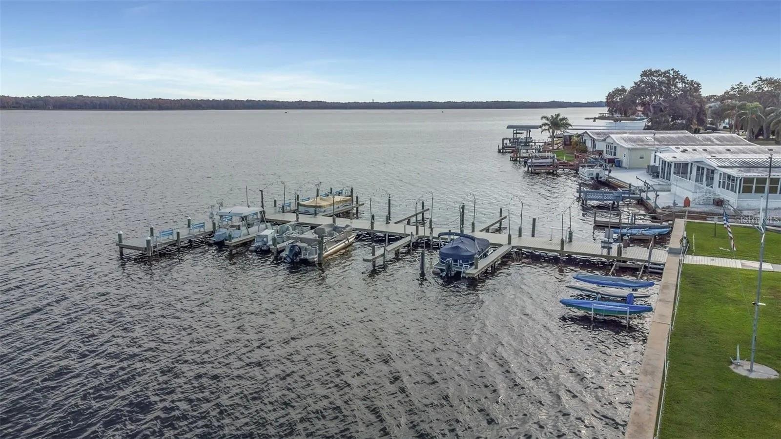 Listing photo id 34 for 183 Philadelphia Boulevard 22