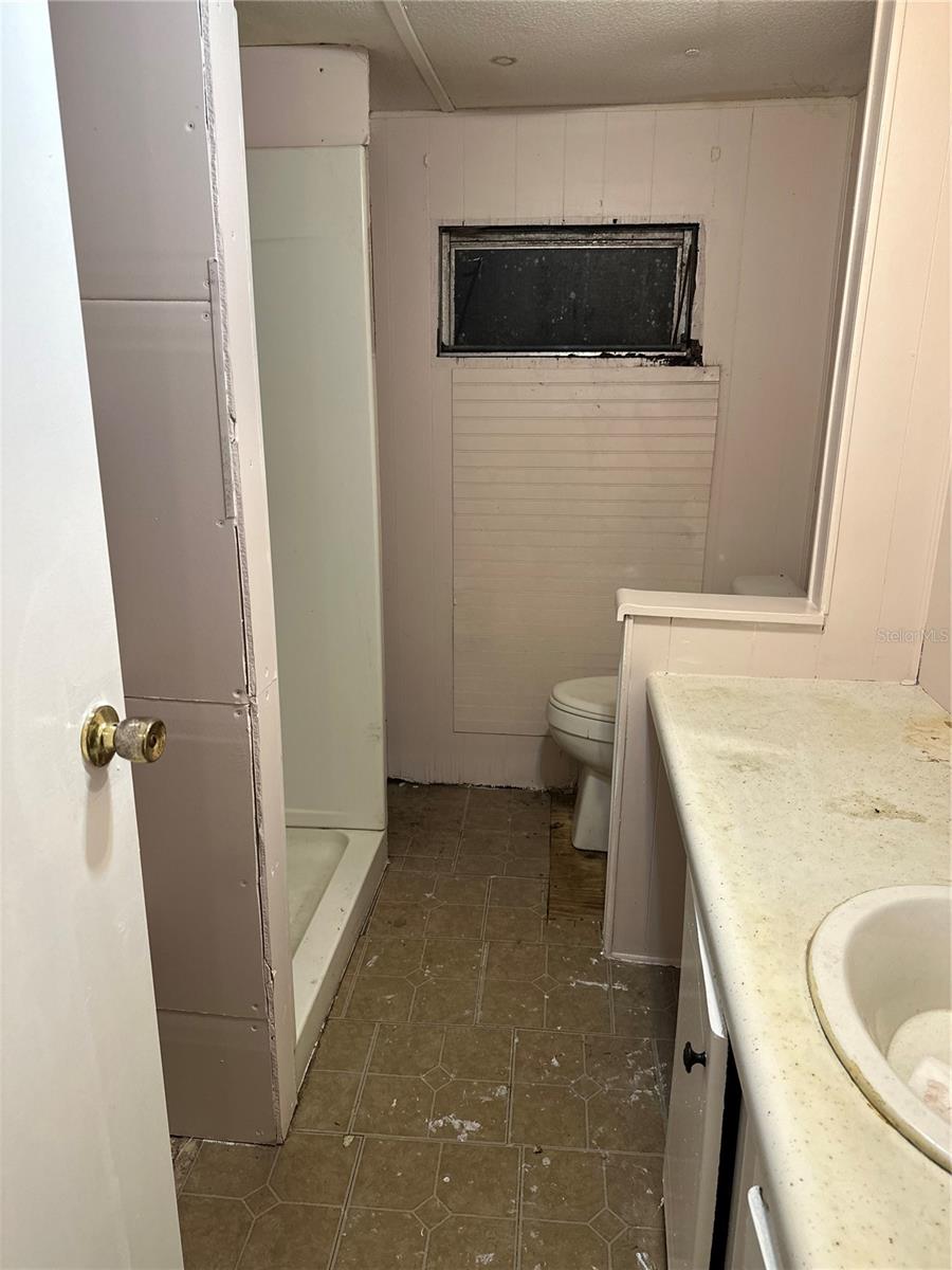 Image 8 of 11 For 2030 117th Avenue