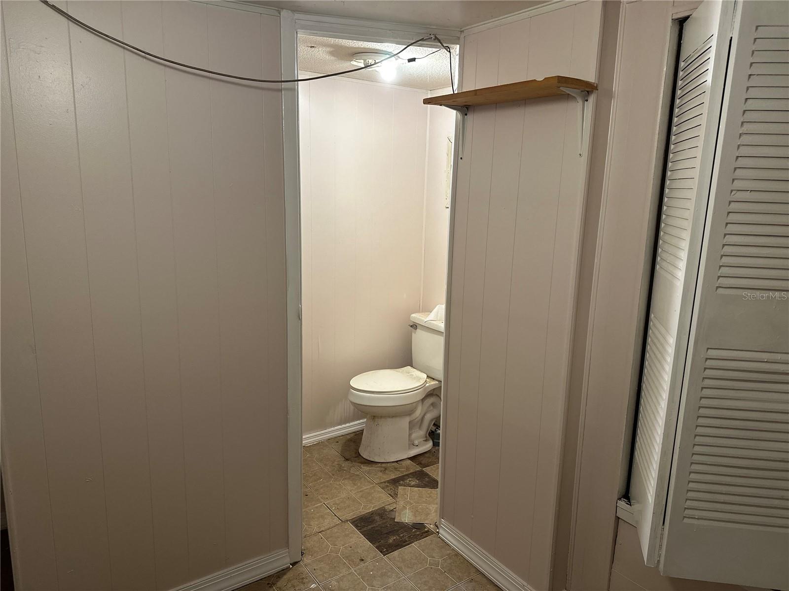 Image 9 of 11 For 2030 117th Avenue