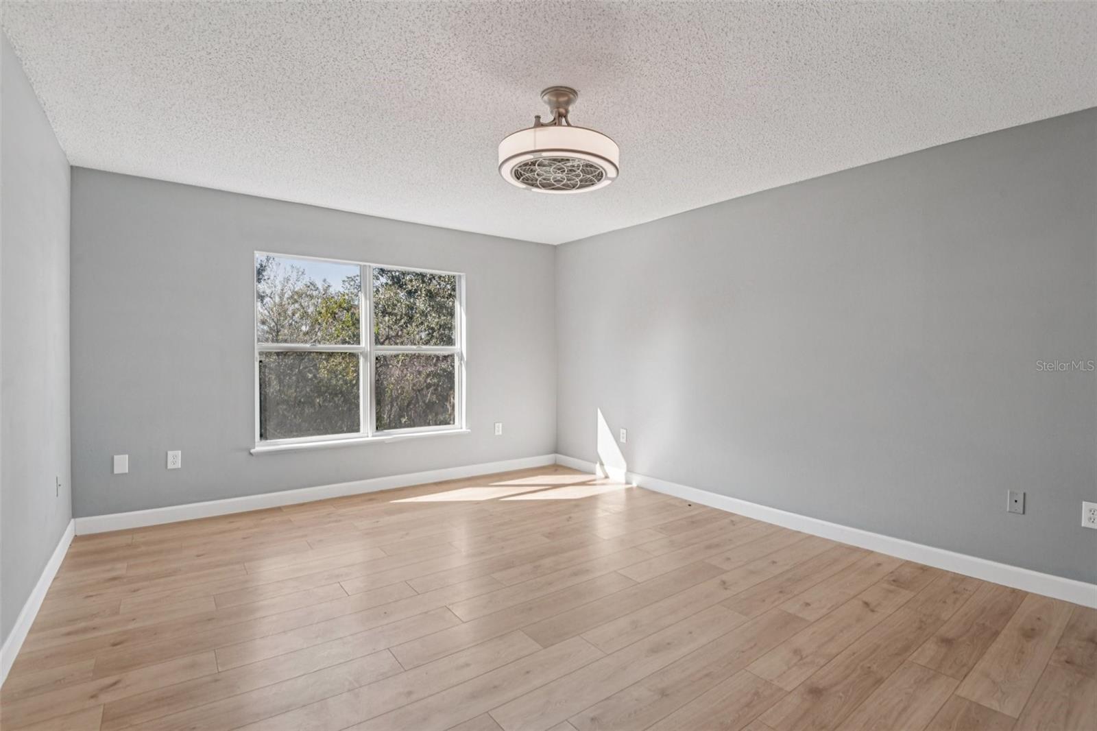 Image 18 of 36 For 5410 Treig Lane