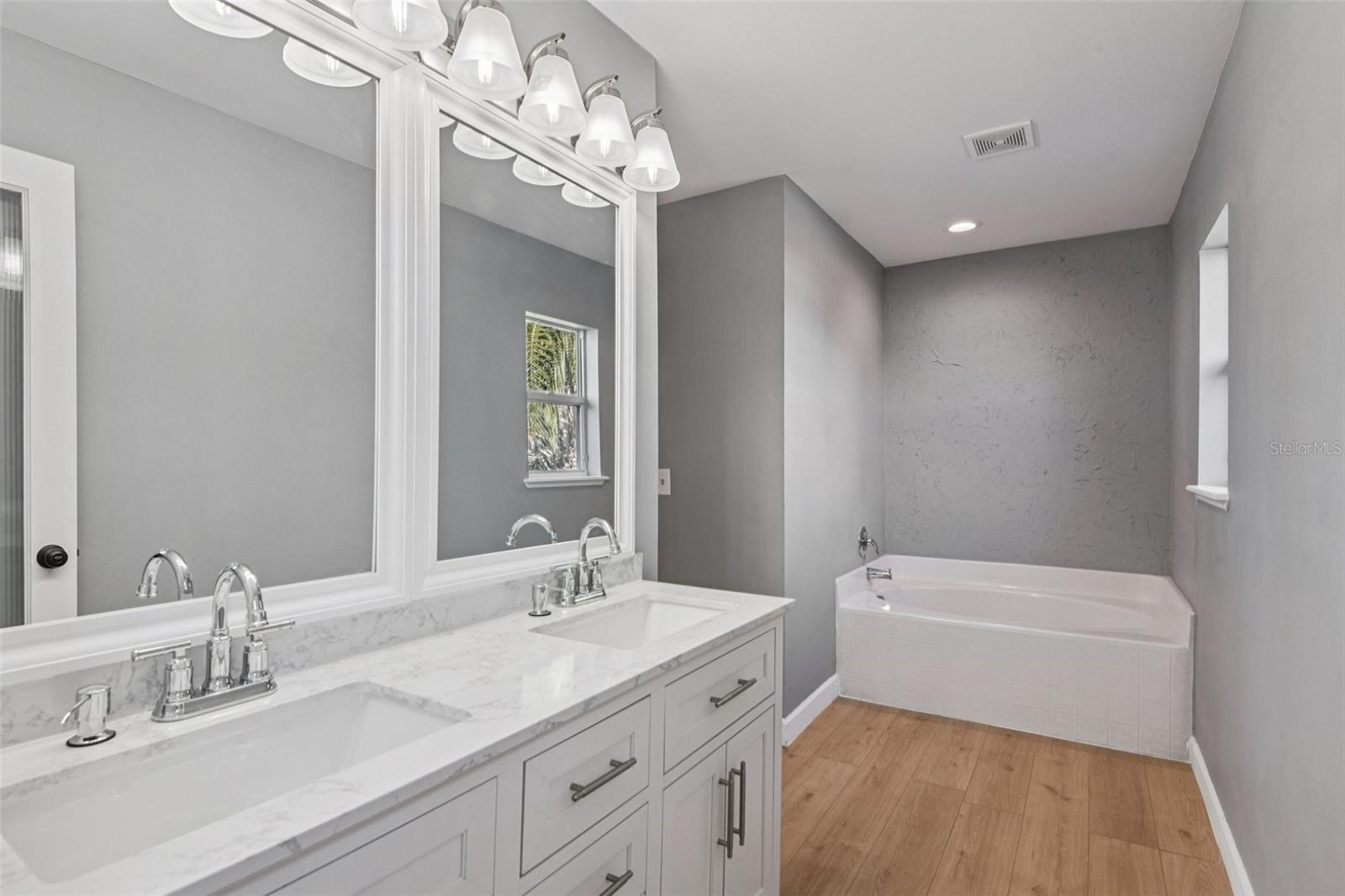 Image 20 of 36 For 5410 Treig Lane