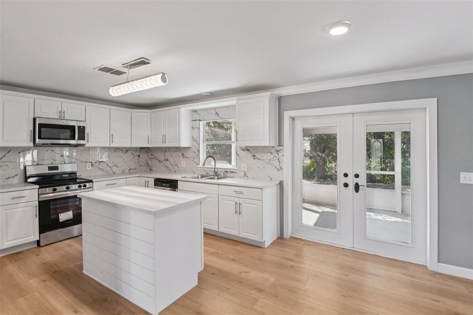 Image 6 of 36 For 5410 Treig Lane