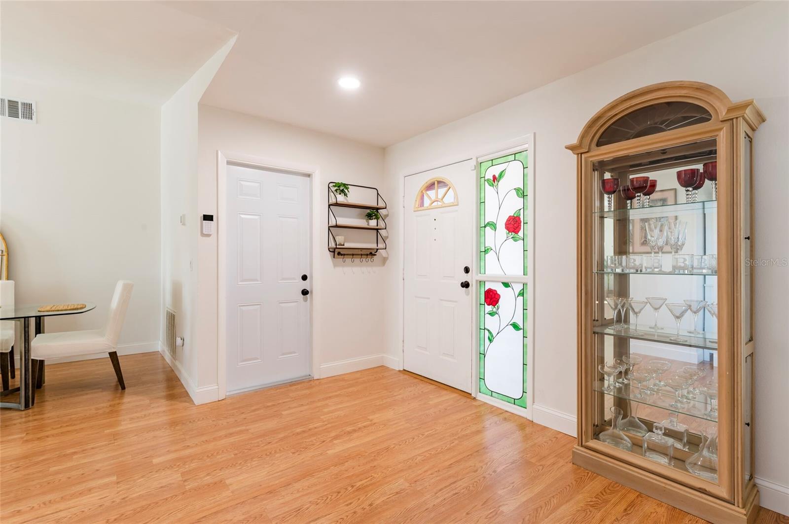 Image 8 of 38 For 8194 124th Terrace