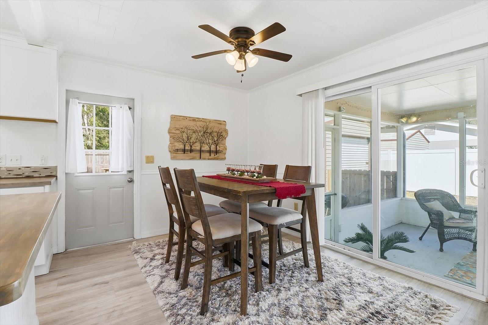 Image 13 of 57 For 1050 Midiron Point