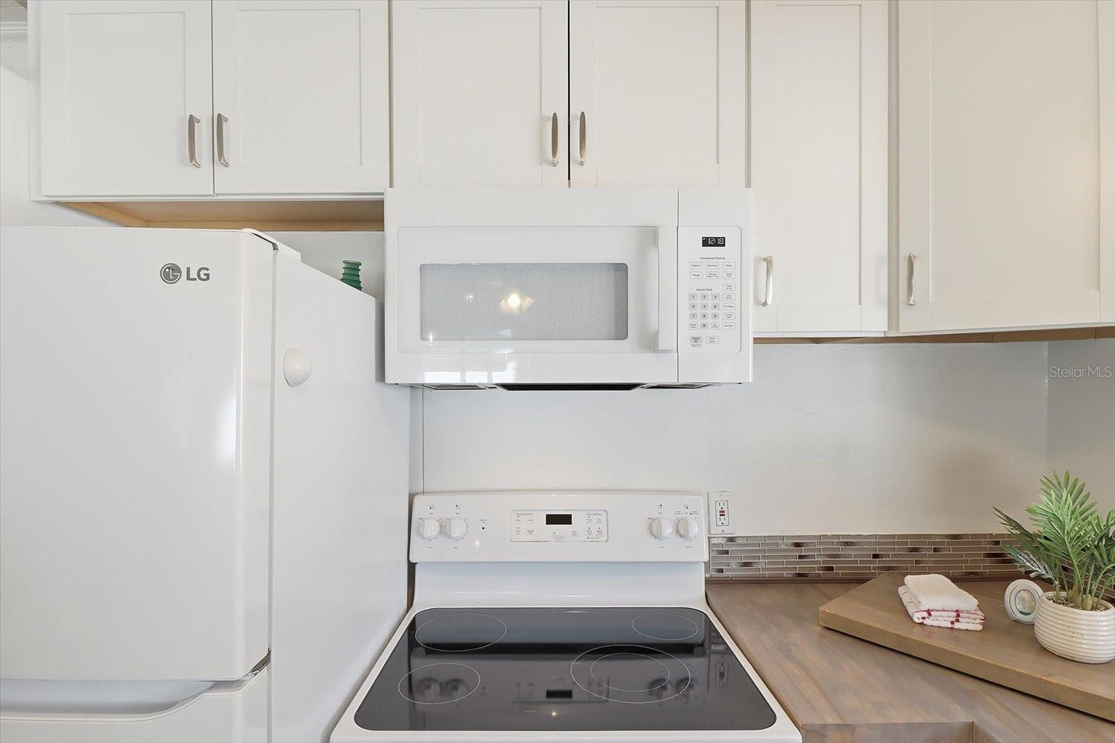 Image 19 of 57 For 1050 Midiron Point