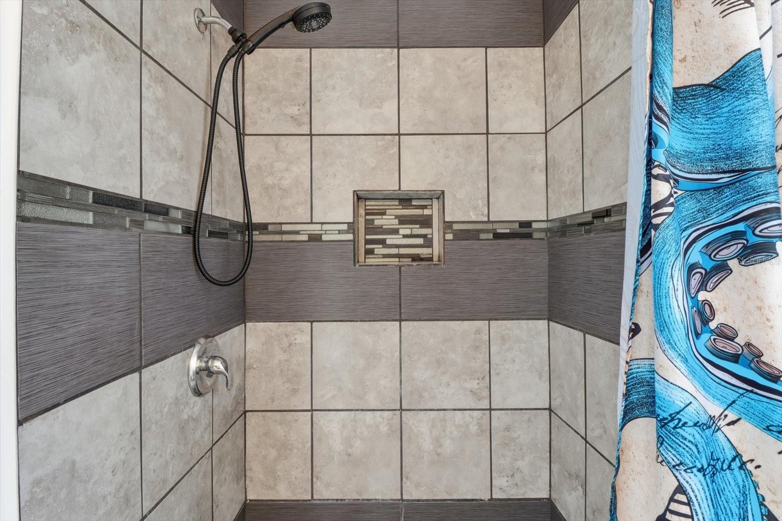 Image 28 of 57 For 1050 Midiron Point