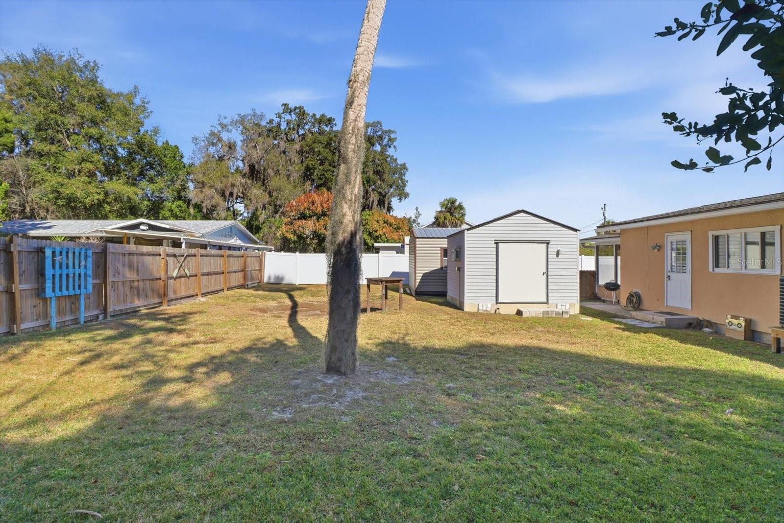 Image 40 of 57 For 1050 Midiron Point