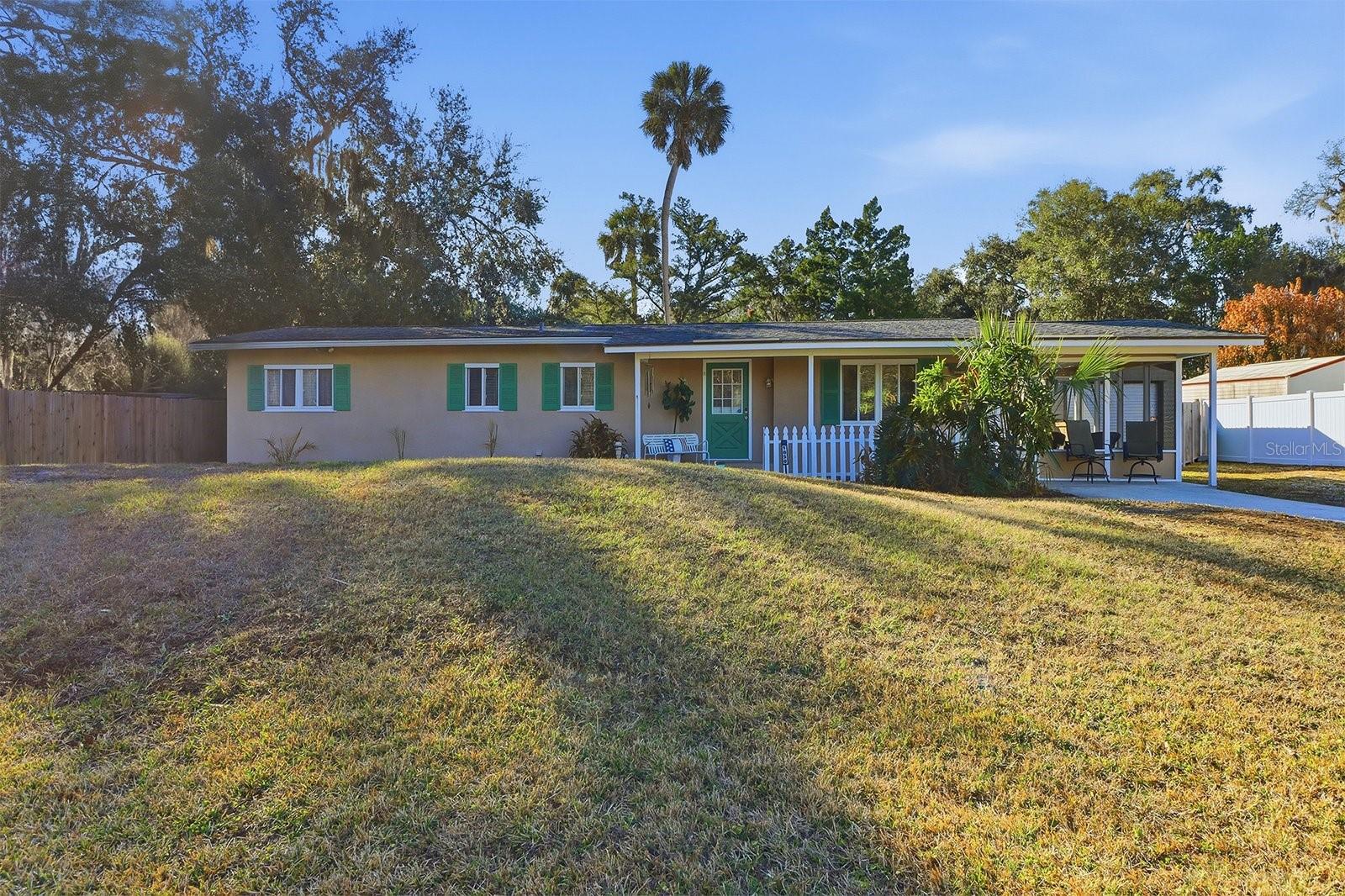 Image 5 of 57 For 1050 Midiron Point