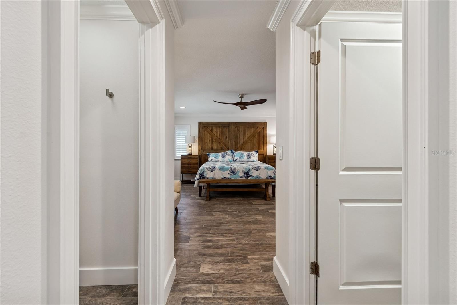 Image 31 of 81 For 865 Shore Drive