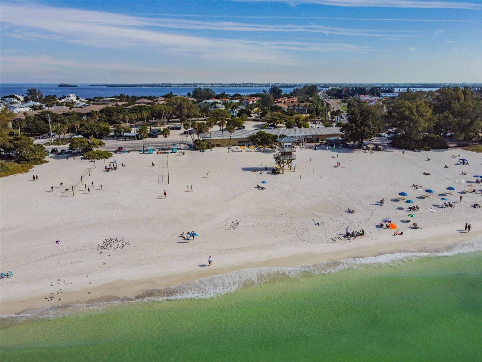 Image 79 of 81 For 865 Shore Drive