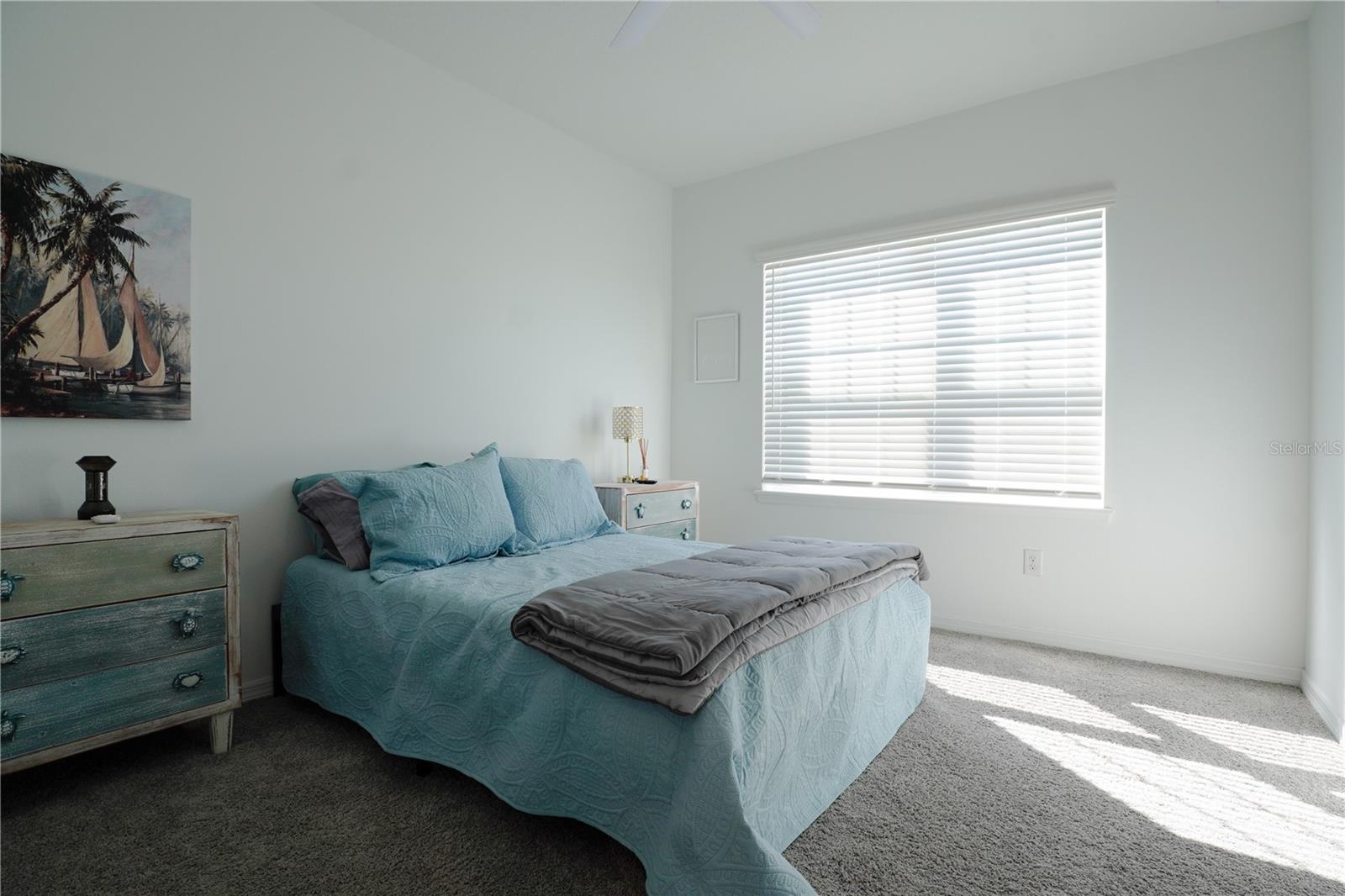 Image 18 of 44 For 6332 Laurelcrest Glen