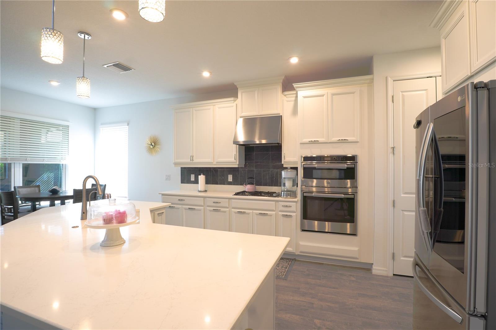 Image 8 of 44 For 6332 Laurelcrest Glen