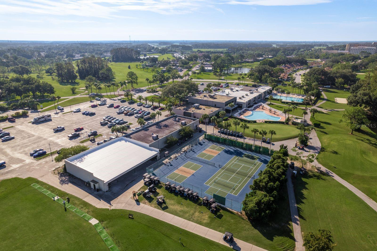 Listing photo id 30 for 3309 Trophy Boulevard