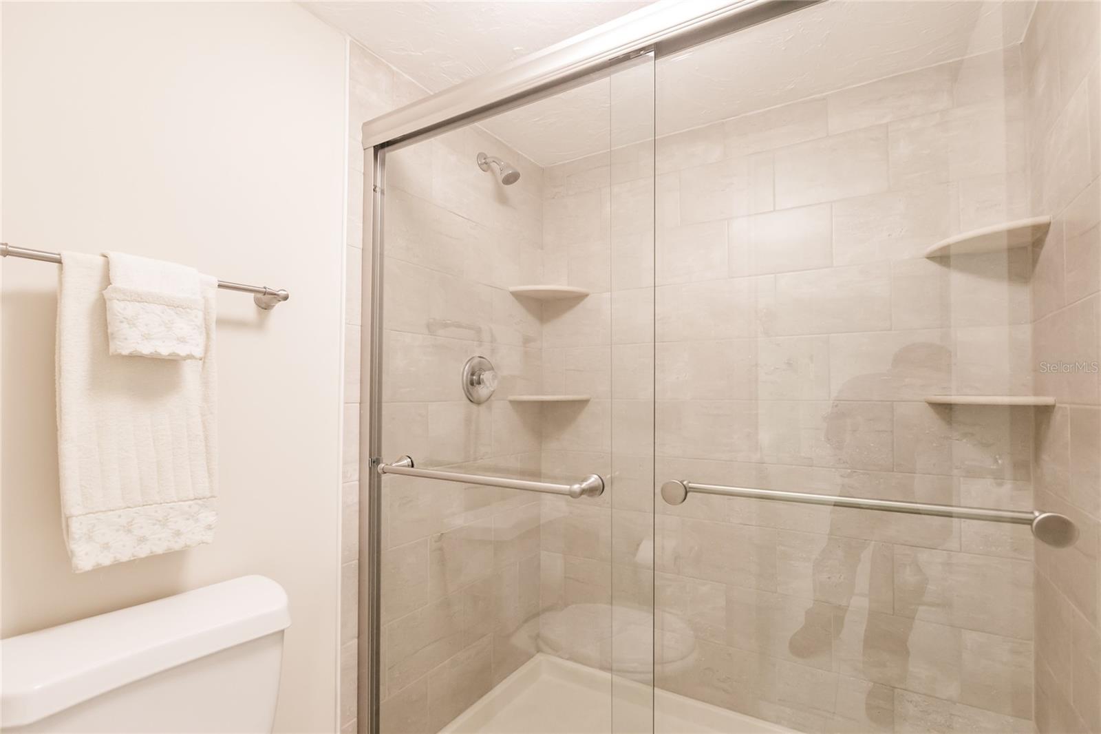 Image 16 of 31 For 1055 Peppertree Drive 506aa