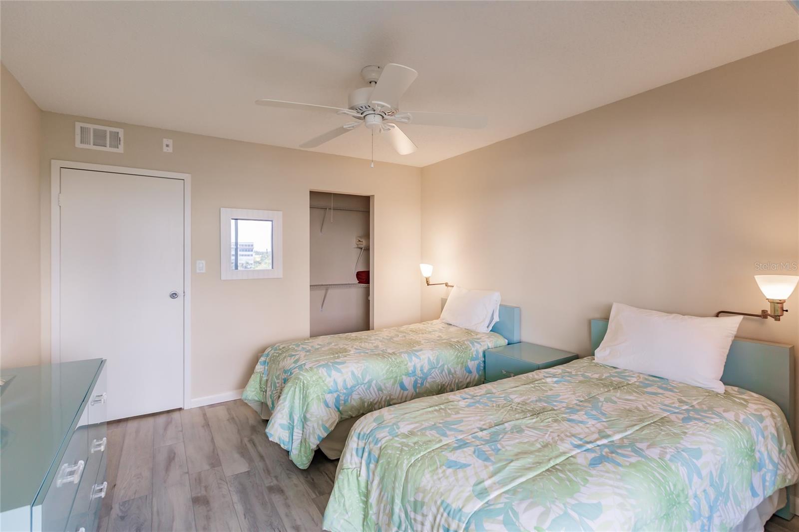 Image 22 of 31 For 1055 Peppertree Drive 506aa